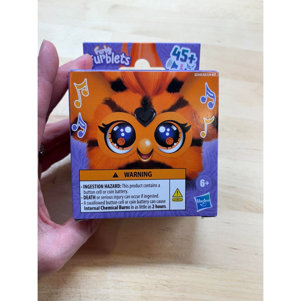 Hasbro Furby Furblets Hoop-Lee Mini Plush Basketball Toy